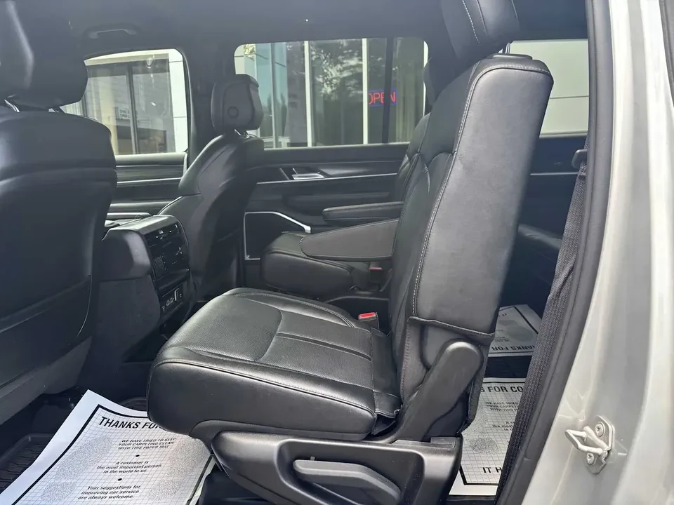 2024 Jeep WS Wagoneer - Image 11 of 13