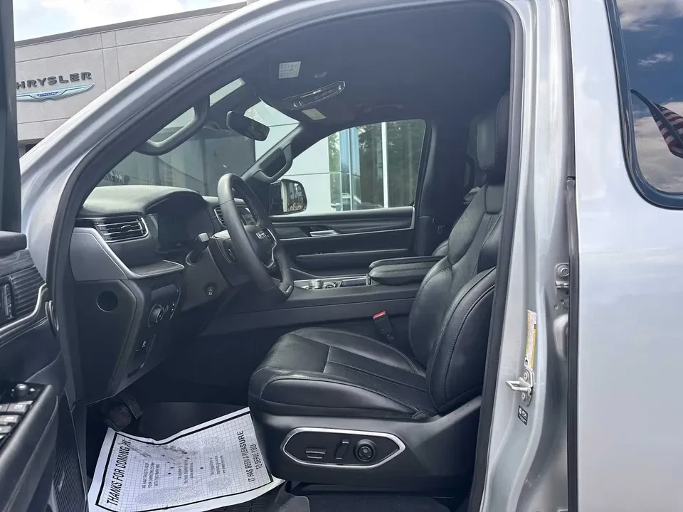 2024 Jeep WS Wagoneer - Image 10 of 13