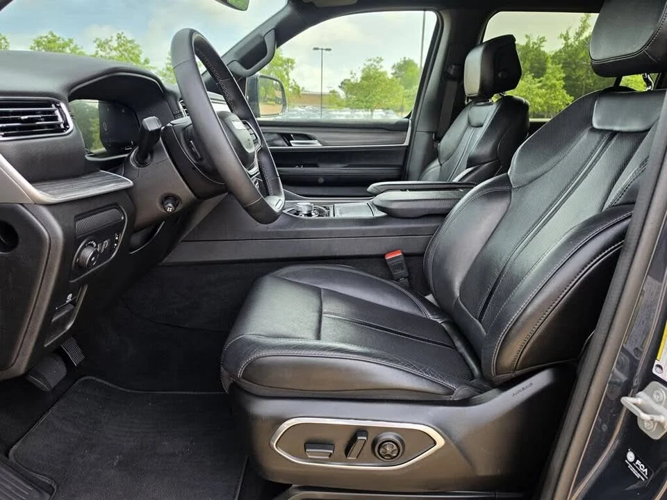 2024 Jeep WS Wagoneer - Image 14 of 20