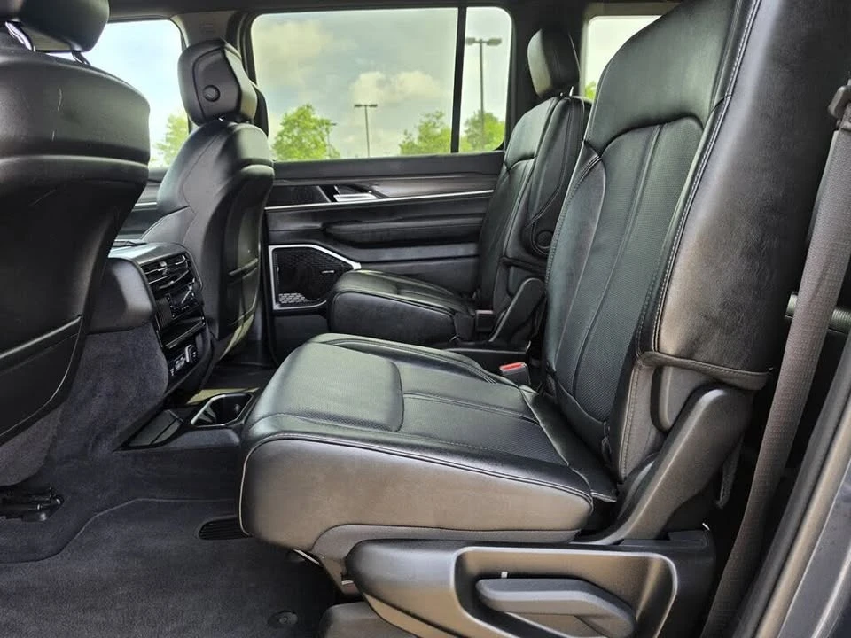 2024 Jeep WS Wagoneer - Image 19 of 20