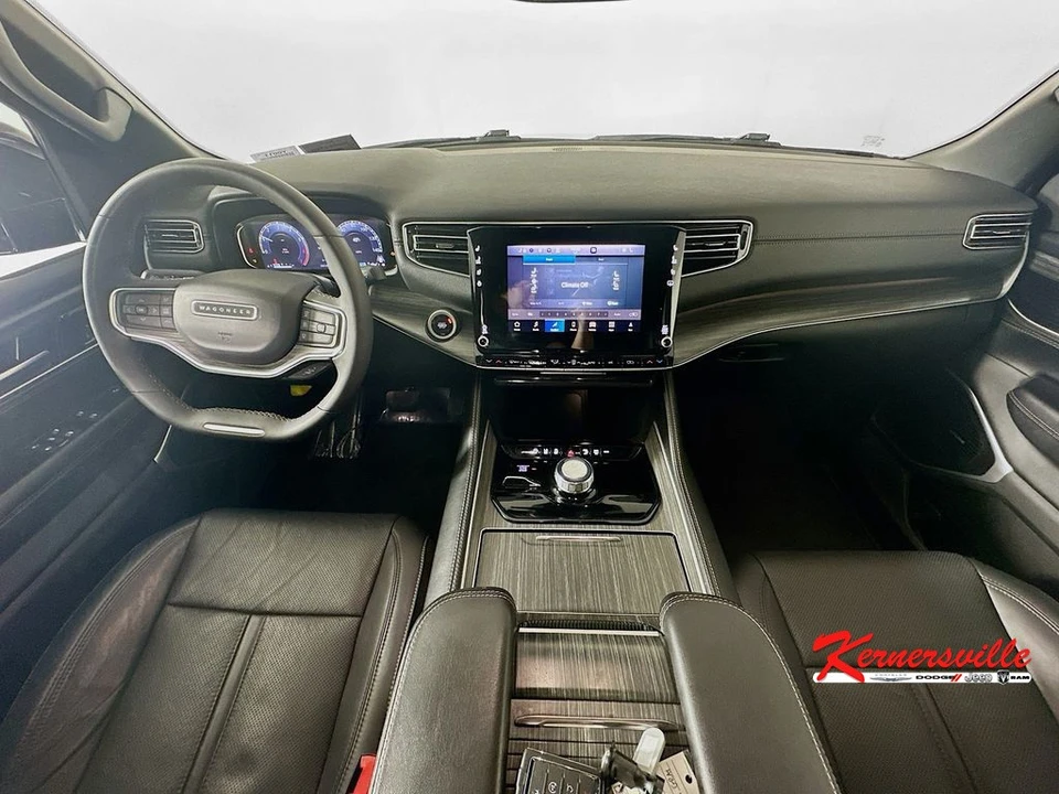 2024 Jeep WS Wagoneer - Image 10 of 12