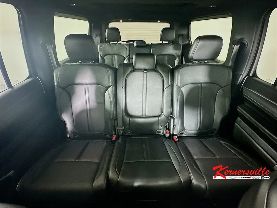 2024 Jeep WS Wagoneer - Image 13 of 21