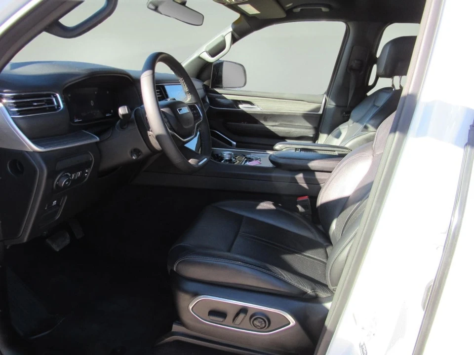 2024 Jeep WS Wagoneer - Image 10 of 12