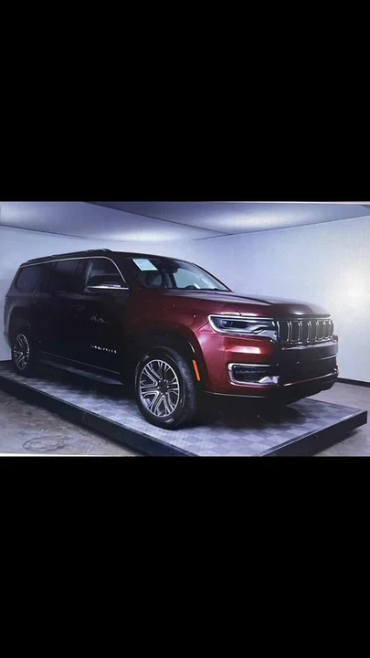 2024 Jeep WS Wagoneer - Image 13 of 13