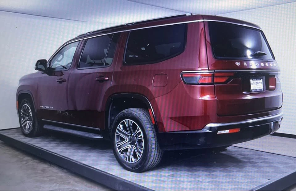 2024 Jeep WS Wagoneer - Image 10 of 13
