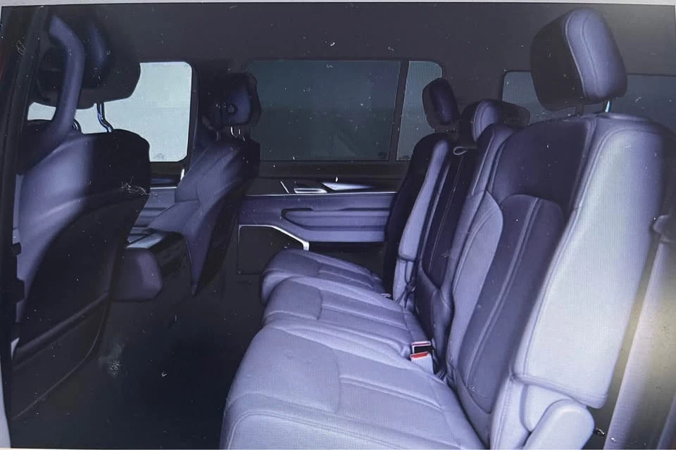 2024 Jeep WS Wagoneer - Image 5 of 13