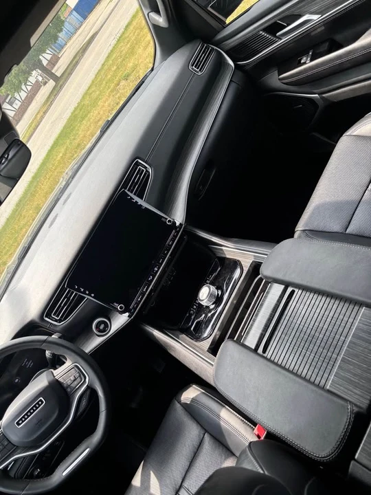 2024 Jeep WS Wagoneer - Image 10 of 13