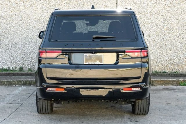 2024 Jeep WS Wagoneer - Image 12 of 21