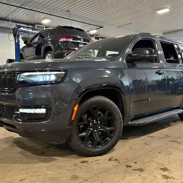 2024 Jeep Wagoneer Series II Carbide 4x4