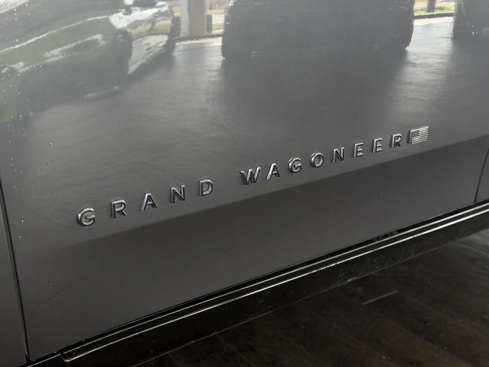 2024 Jeep WS Wagoneer - Image 11 of 31