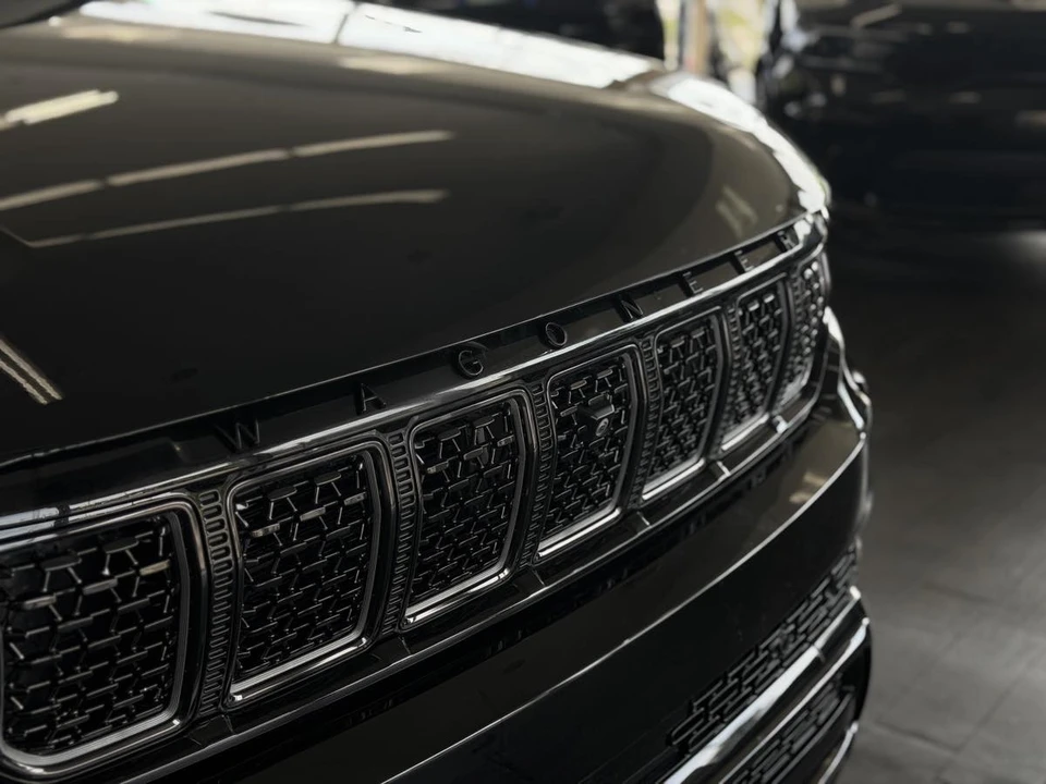 2024 Jeep WS Wagoneer - Image 23 of 31