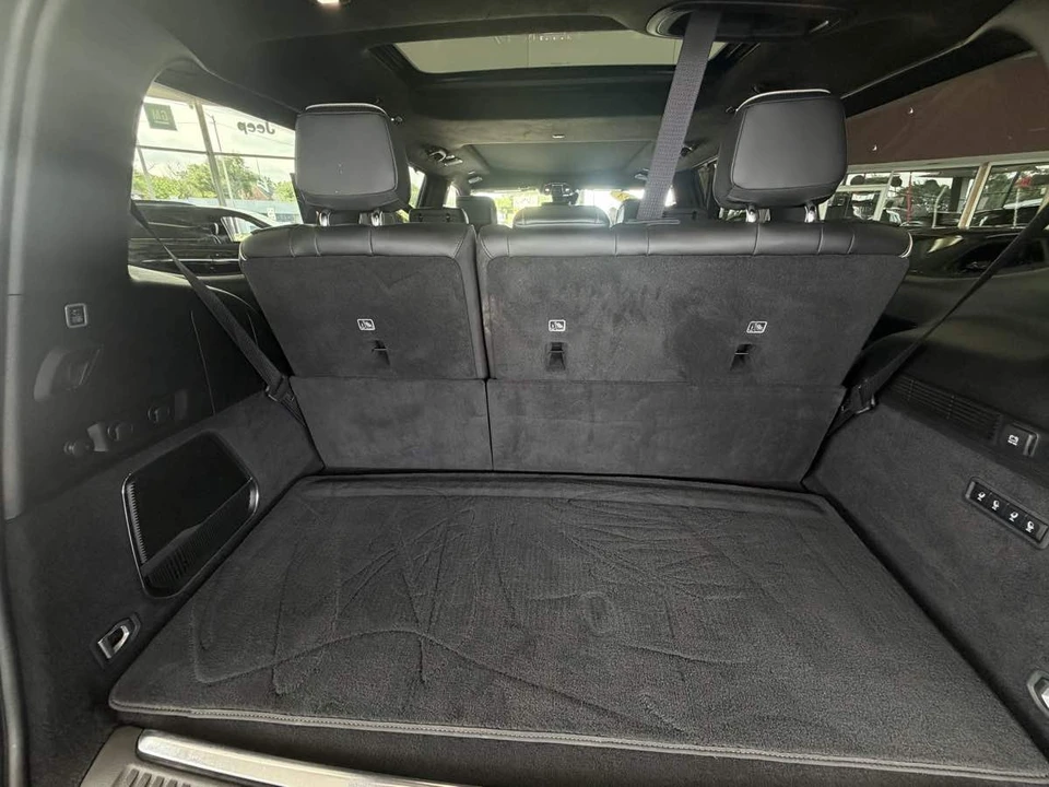 2024 Jeep WS Wagoneer - Image 29 of 31