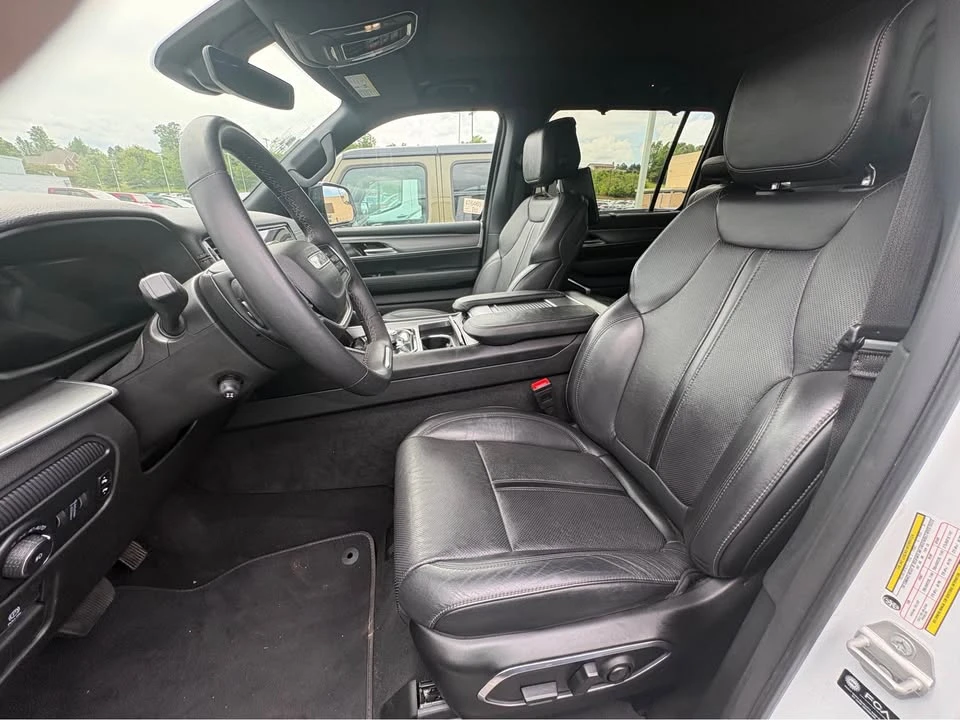 2024 Jeep WS Wagoneer - Image 13 of 19