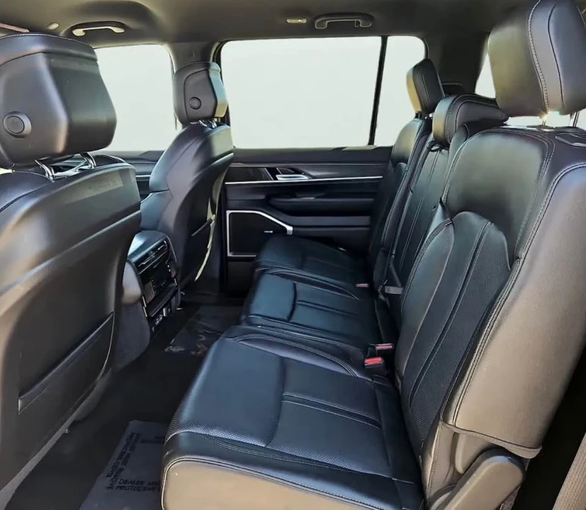 2024 Jeep WS Wagoneer - Image 7 of 14