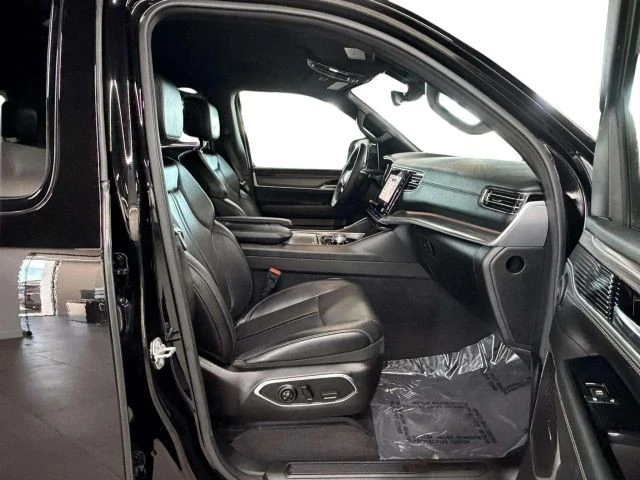 2024 Jeep WS Wagoneer - Image 12 of 29