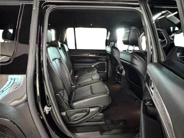 2024 Jeep WS Wagoneer - Image 14 of 29