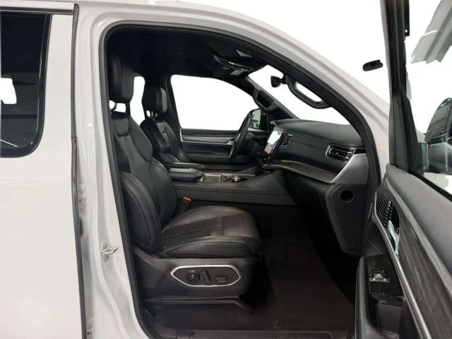 2024 Jeep WS Wagoneer - Image 10 of 31