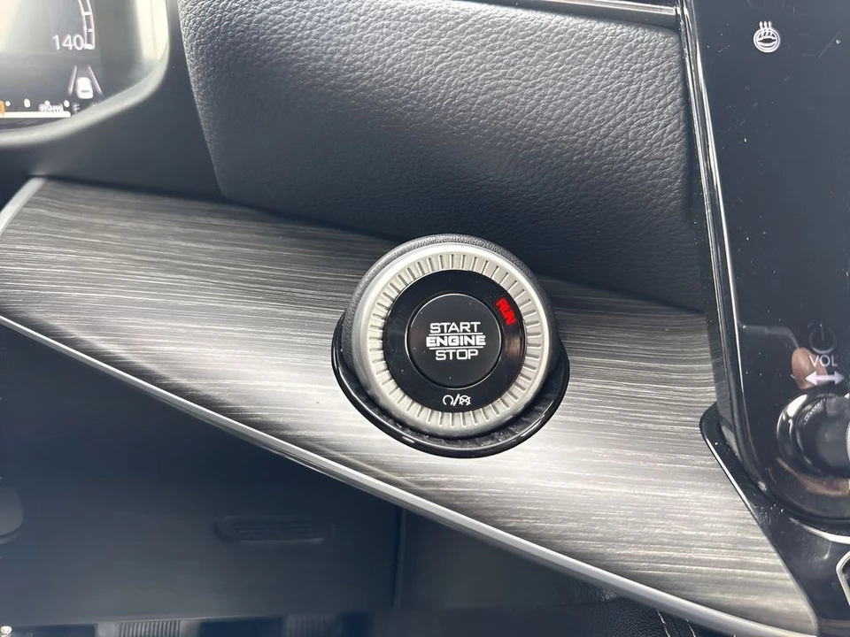 2024 Jeep WS Wagoneer - Image 24 of 31