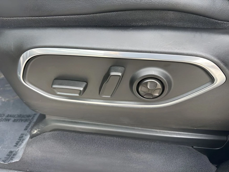 2024 Jeep WS Wagoneer - Image 10 of 31