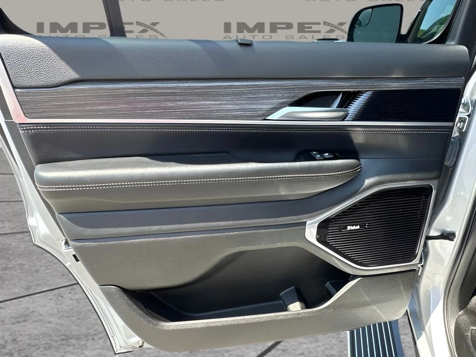 2024 Jeep WS Wagoneer - Image 30 of 31