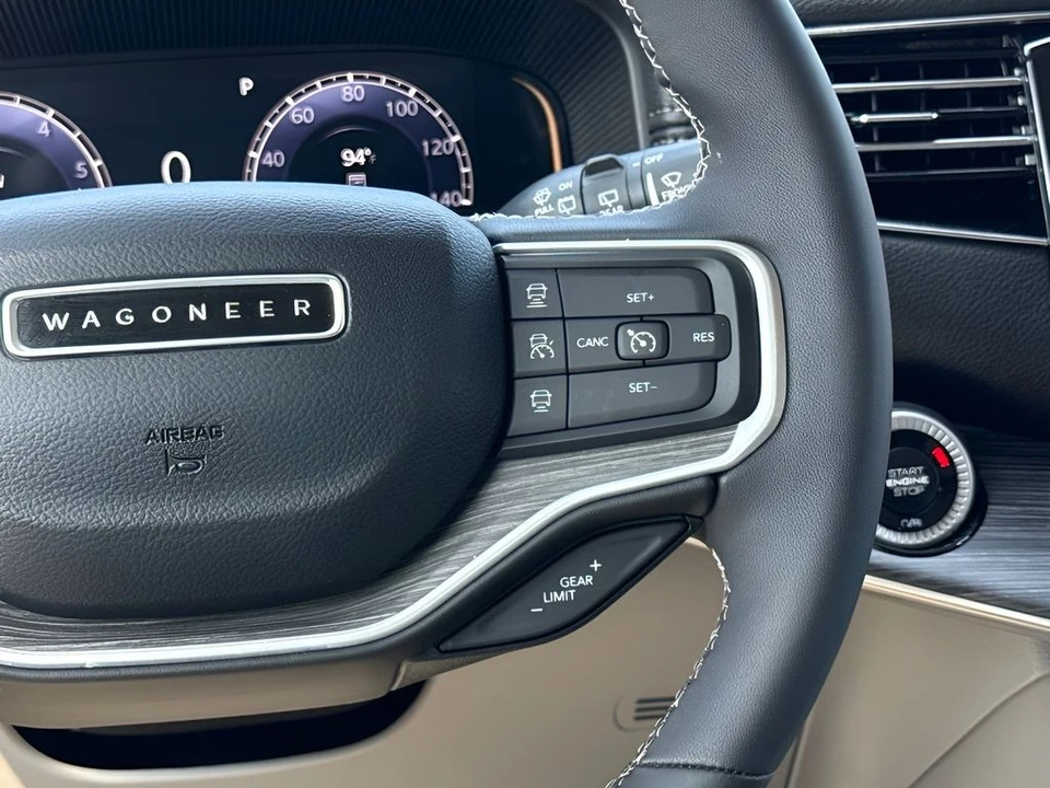 2024 Jeep WS Wagoneer - Image 16 of 31