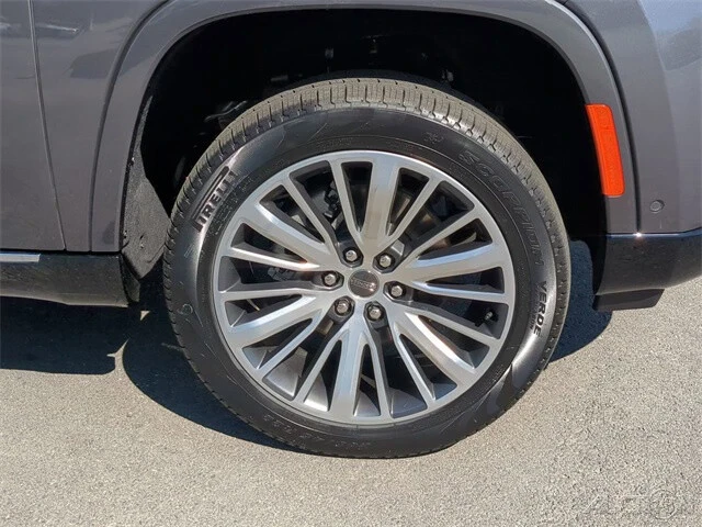 2024 Jeep WS Wagoneer - Image 11 of 12