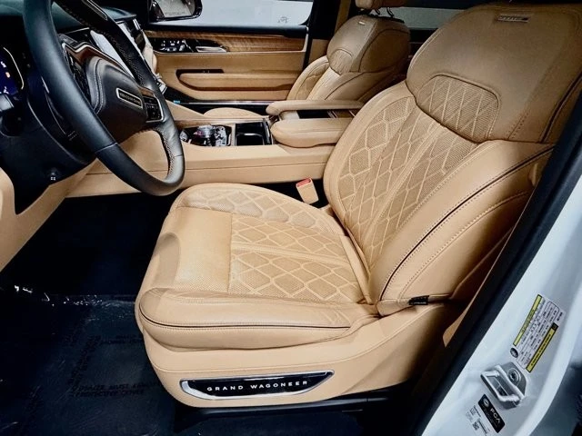 2024 Jeep WS Wagoneer - Image 22 of 31