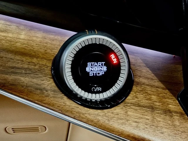 2024 Jeep WS Wagoneer - Image 30 of 31