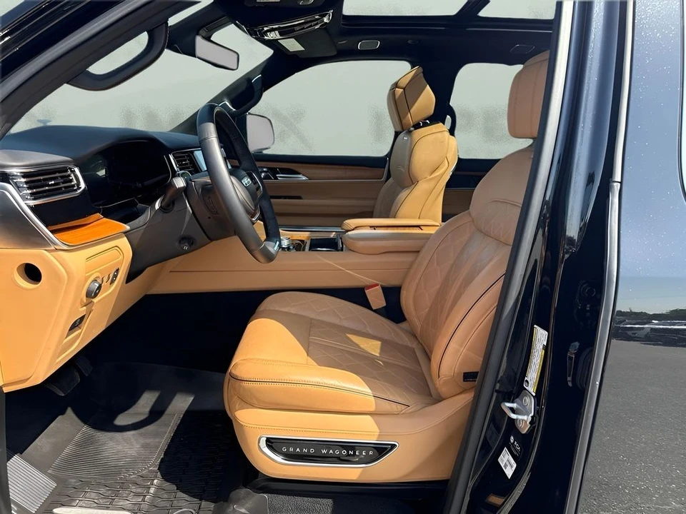 2024 Jeep WS Wagoneer - Image 9 of 31