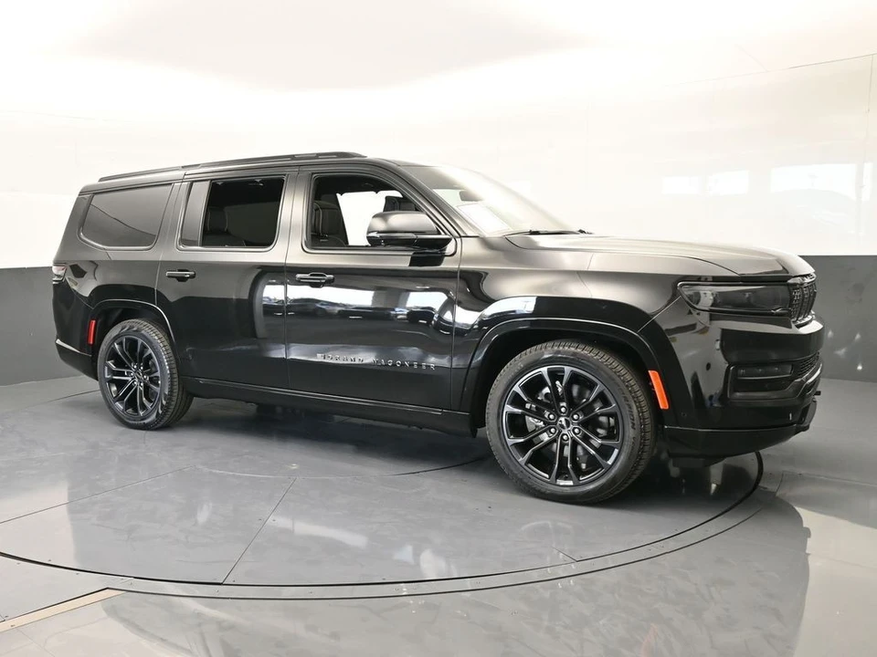 2024 Jeep WS Wagoneer - Image 8 of 12