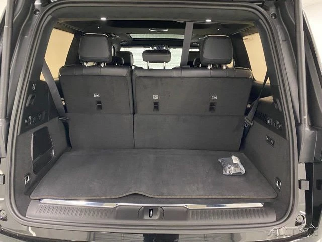 2024 Jeep WS Wagoneer - Image 8 of 12