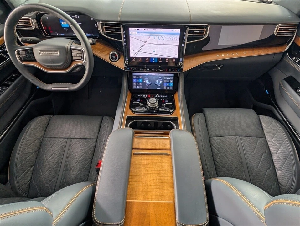 2024 Jeep WS Wagoneer - Image 10 of 12