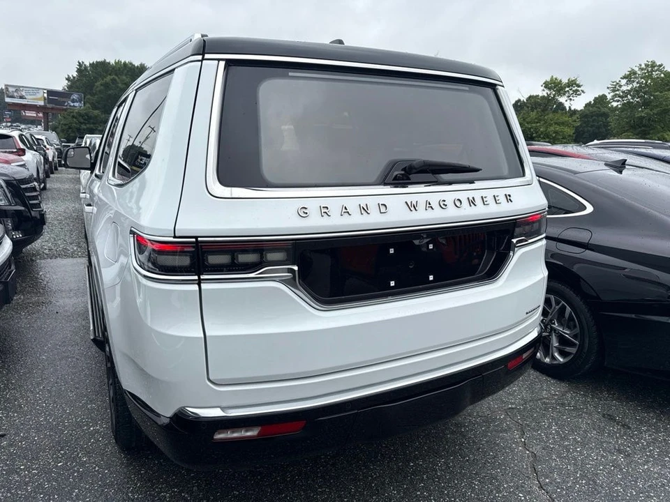 2024 Jeep WS Wagoneer - Image 6 of 7