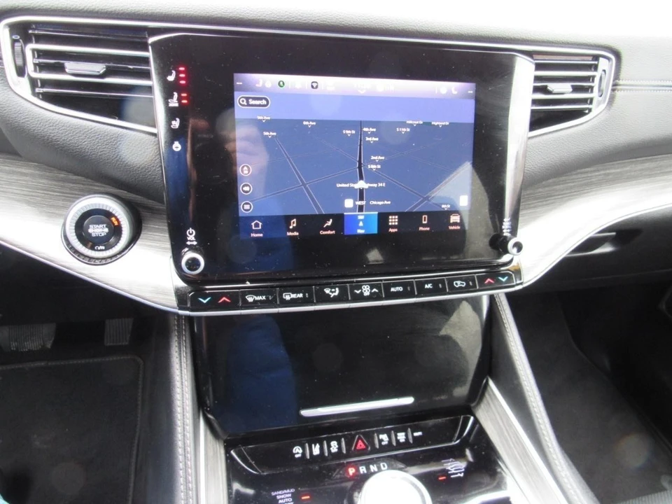 2024 Jeep WS Wagoneer - Image 26 of 31