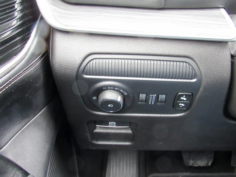 2024 Jeep WS Wagoneer - Image 19 of 31