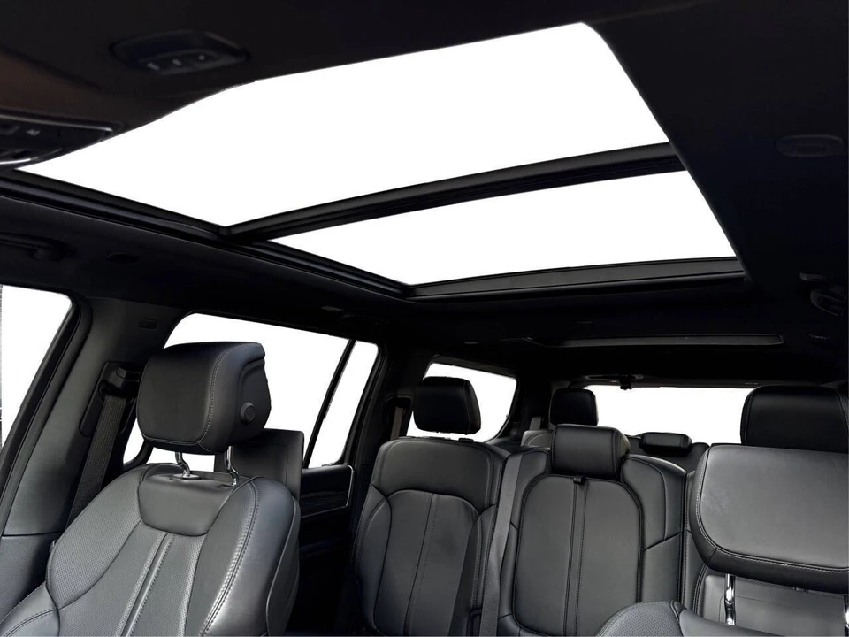2024 Jeep WS Wagoneer - Image 20 of 21