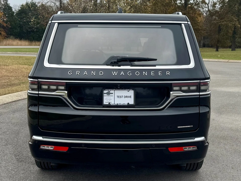 2024 Jeep WS Wagoneer - Image 5 of 12