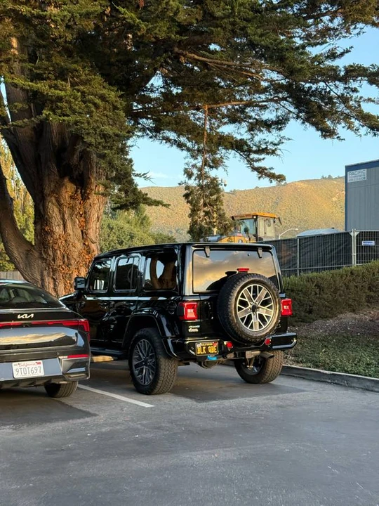 2024 Jeep JL Wrangler - Image 6 of 7
