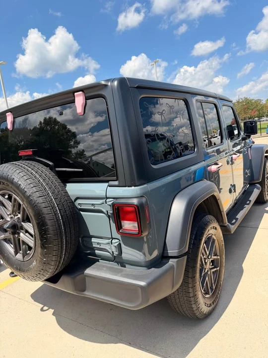 2024 Jeep JL Wrangler - Image 4 of 11