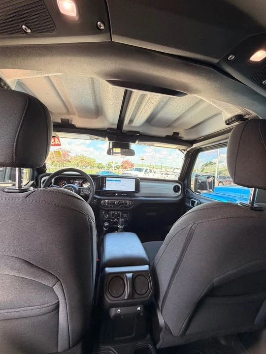 2024 Jeep JL Wrangler - Image 11 of 11