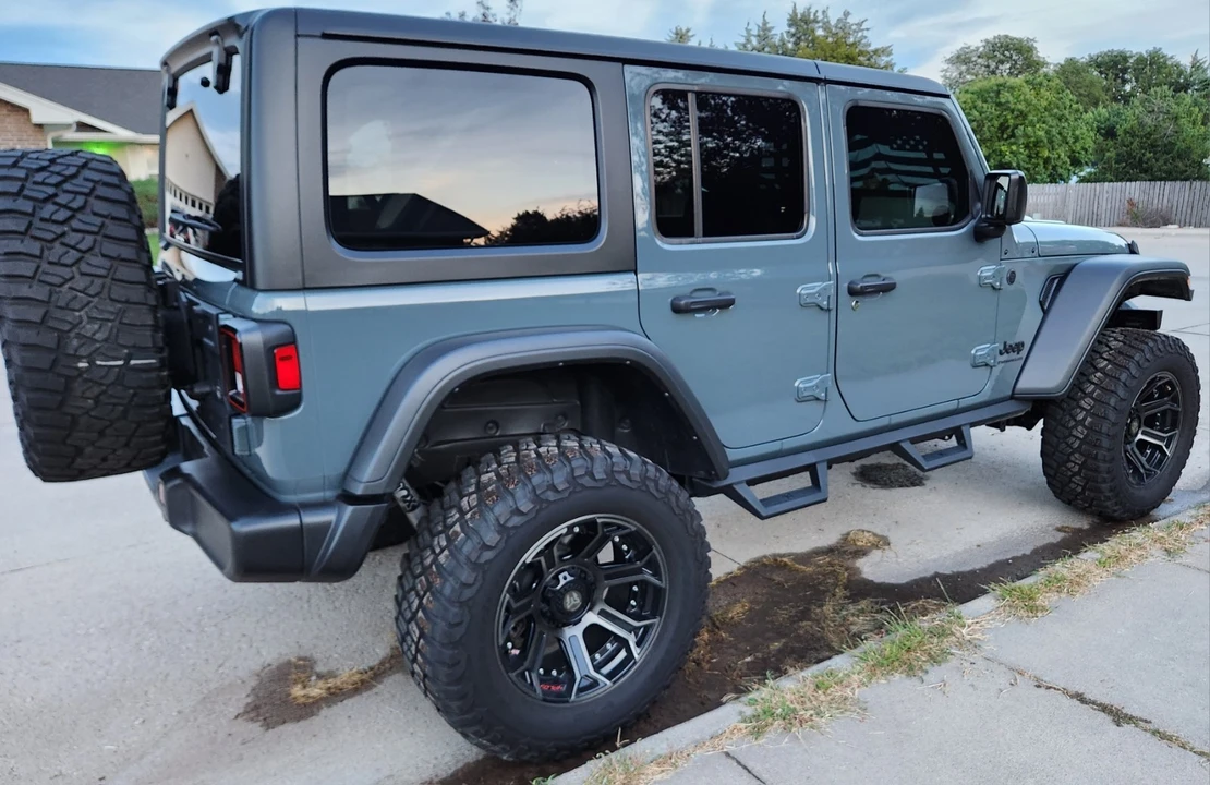 2024 Jeep JL Wrangler - Image 6 of 21