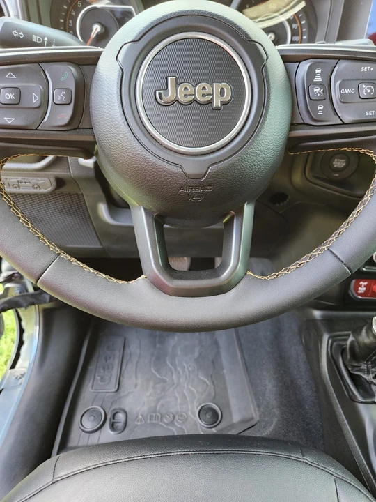2024 Jeep JL Wrangler - Image 16 of 21