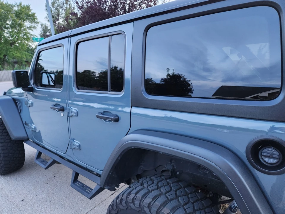 2024 Jeep JL Wrangler - Image 7 of 21