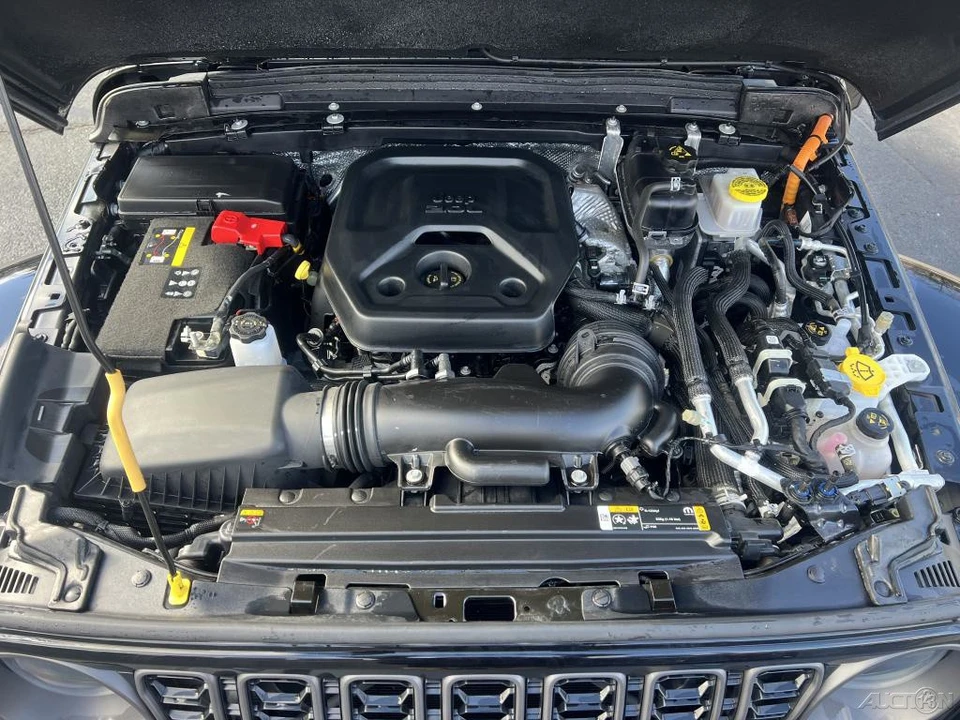 2024 Jeep JL Wrangler - Image 6 of 12