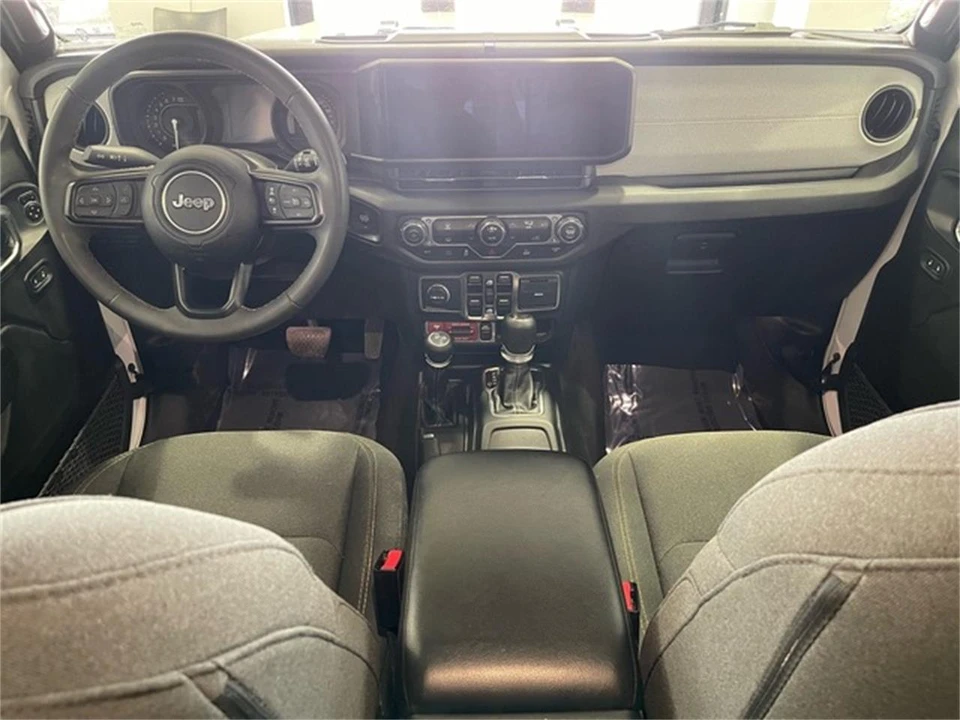 2024 Jeep JL Wrangler - Image 27 of 31