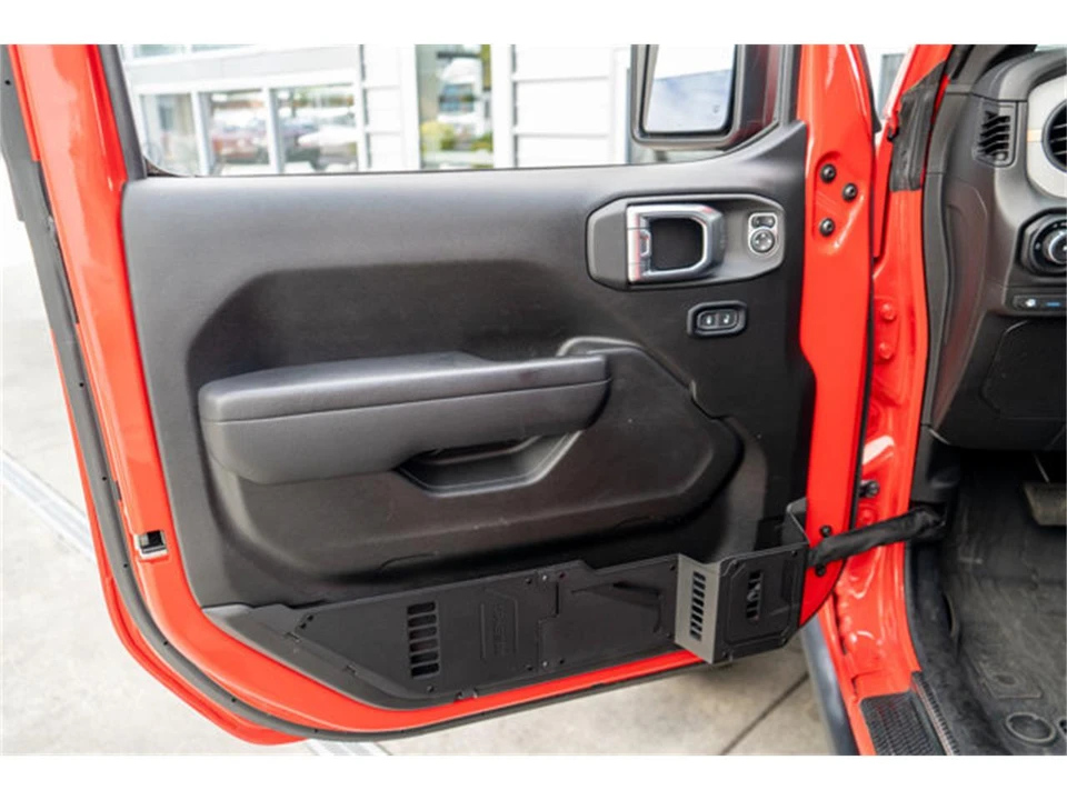2024 Jeep JL Wrangler - Image 11 of 12