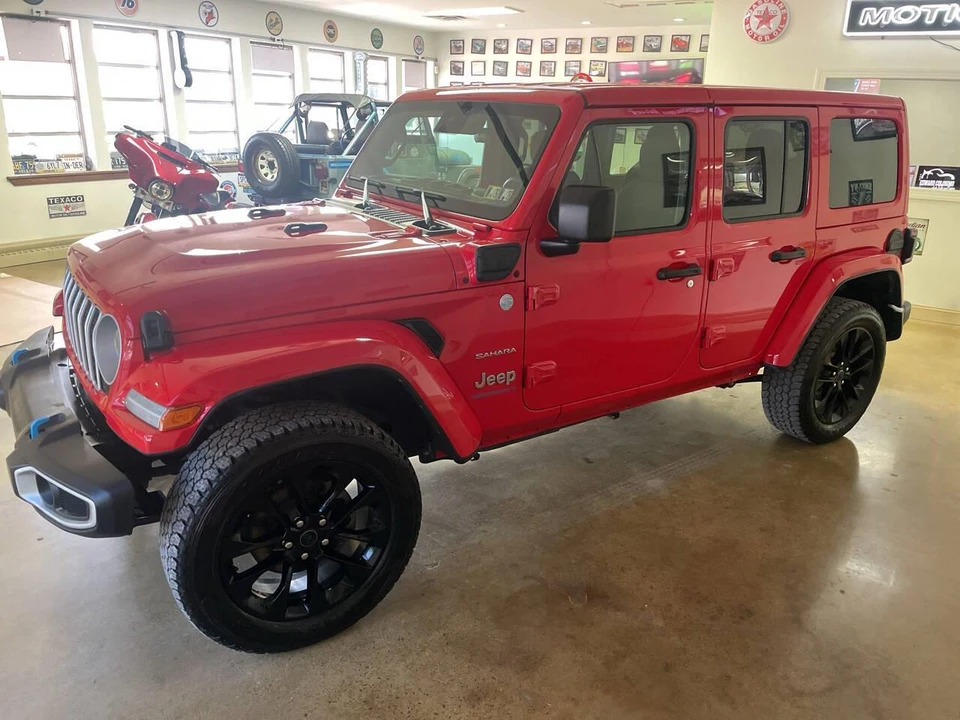 2024 Jeep JL Wrangler - Image 4 of 29