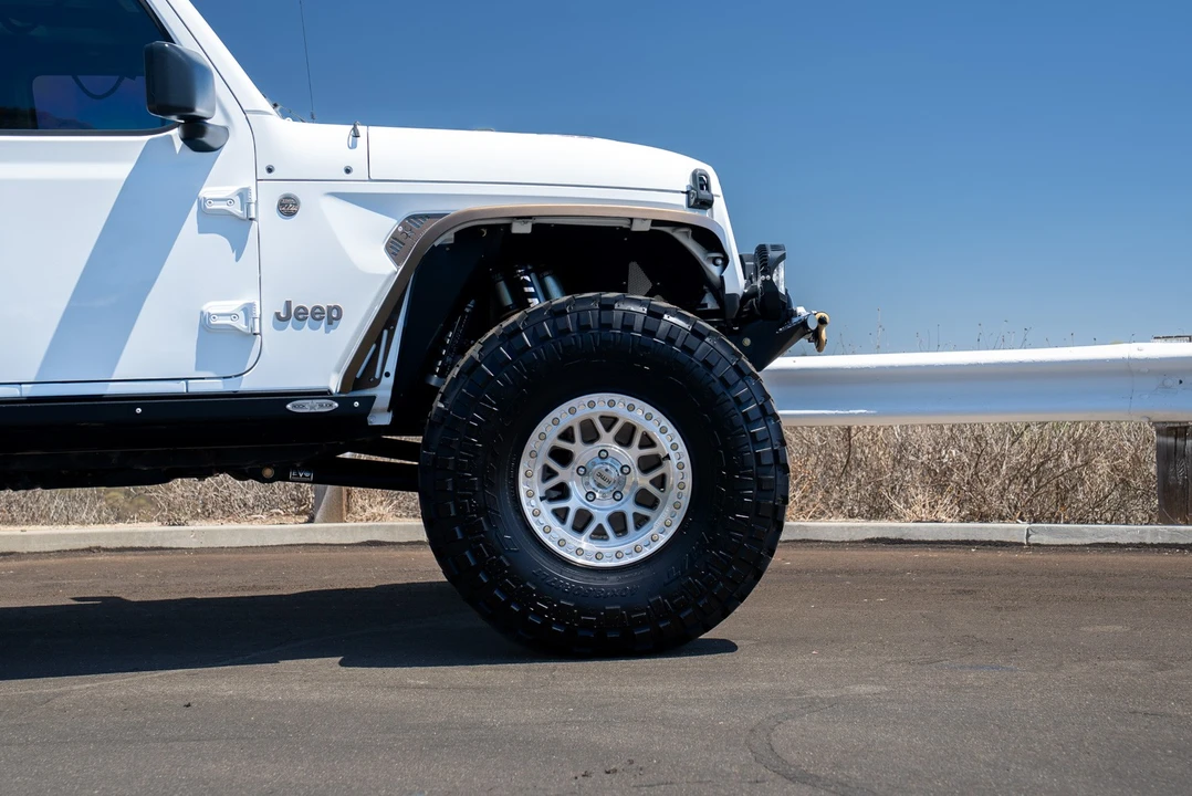 2024 Jeep JL Wrangler - Image 16 of 31