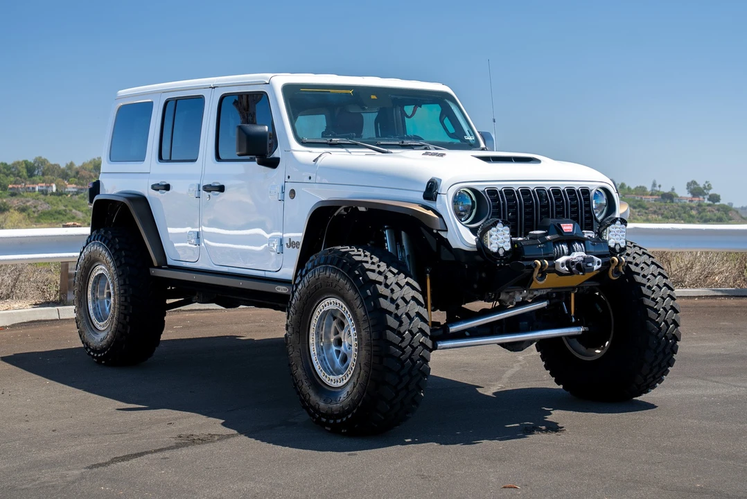 2024 Jeep JL Wrangler - Image 17 of 31