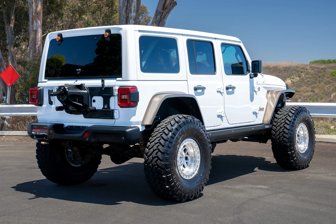 2024 Jeep JL Wrangler - Image 14 of 31